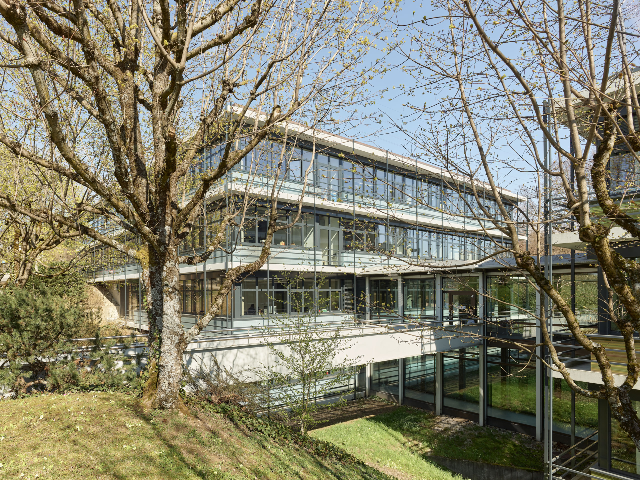 UNIL bâtiment CLE-F Biochimie